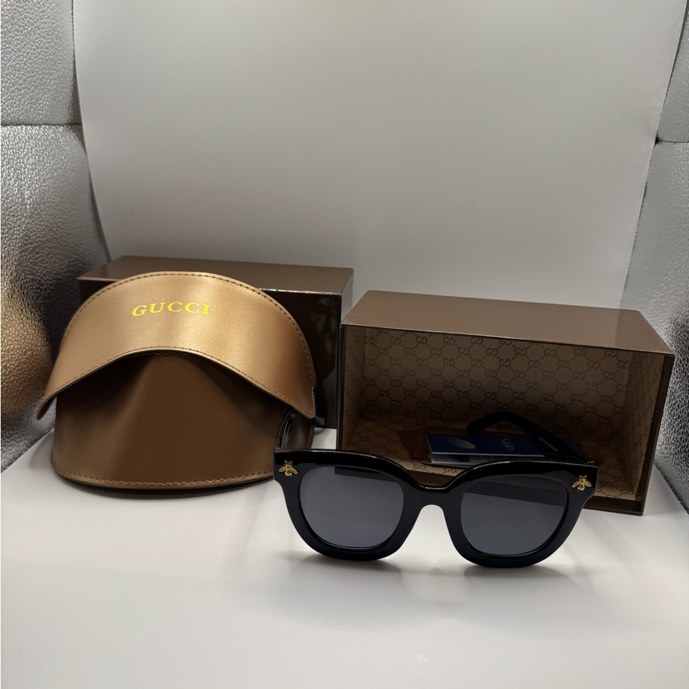 Gucci Bee Large Frame Black Sunglasses